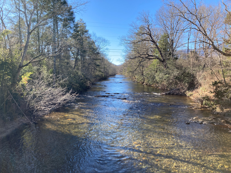 picture of south toe river offering lots of things to do in NC Mountains